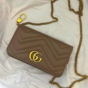 Gucci Marmont Cross body Chain Wallet Bag